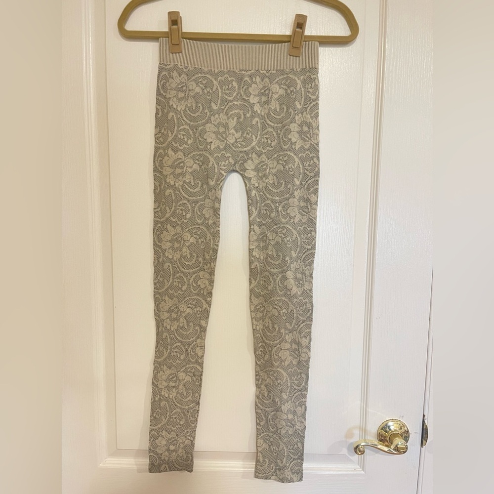 NikiBiki beige lace floral leggings​​​​​​​